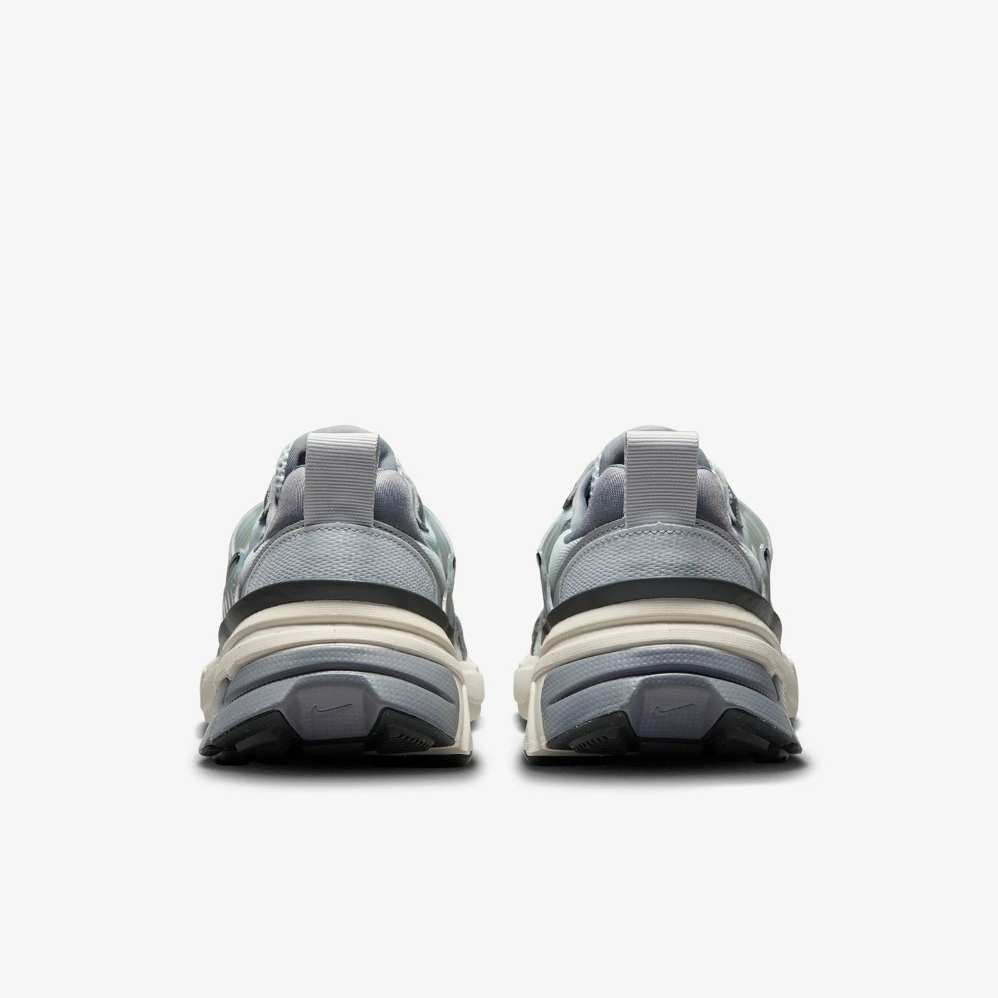 NIKE V2K RUN